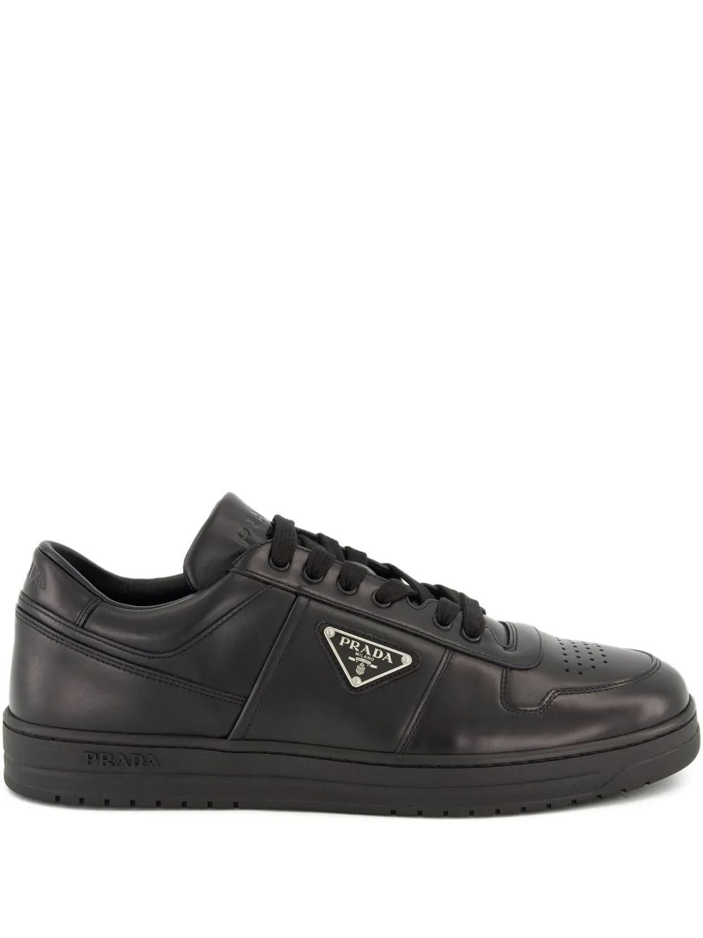Prada Leren sneakers met logo Zwart