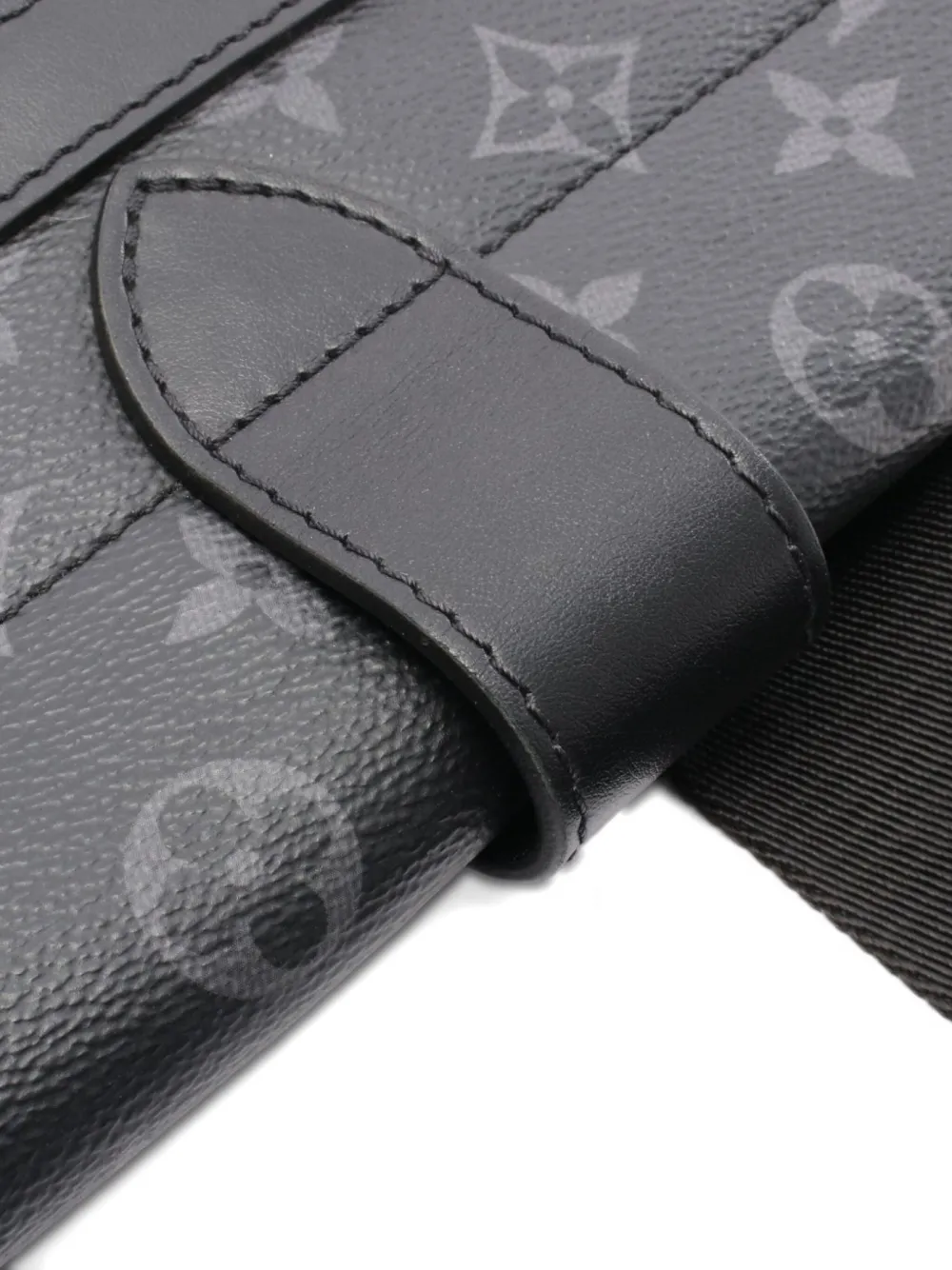 Pre-owned Louis Vuitton 2021 Saumur Messenger Bag In Black