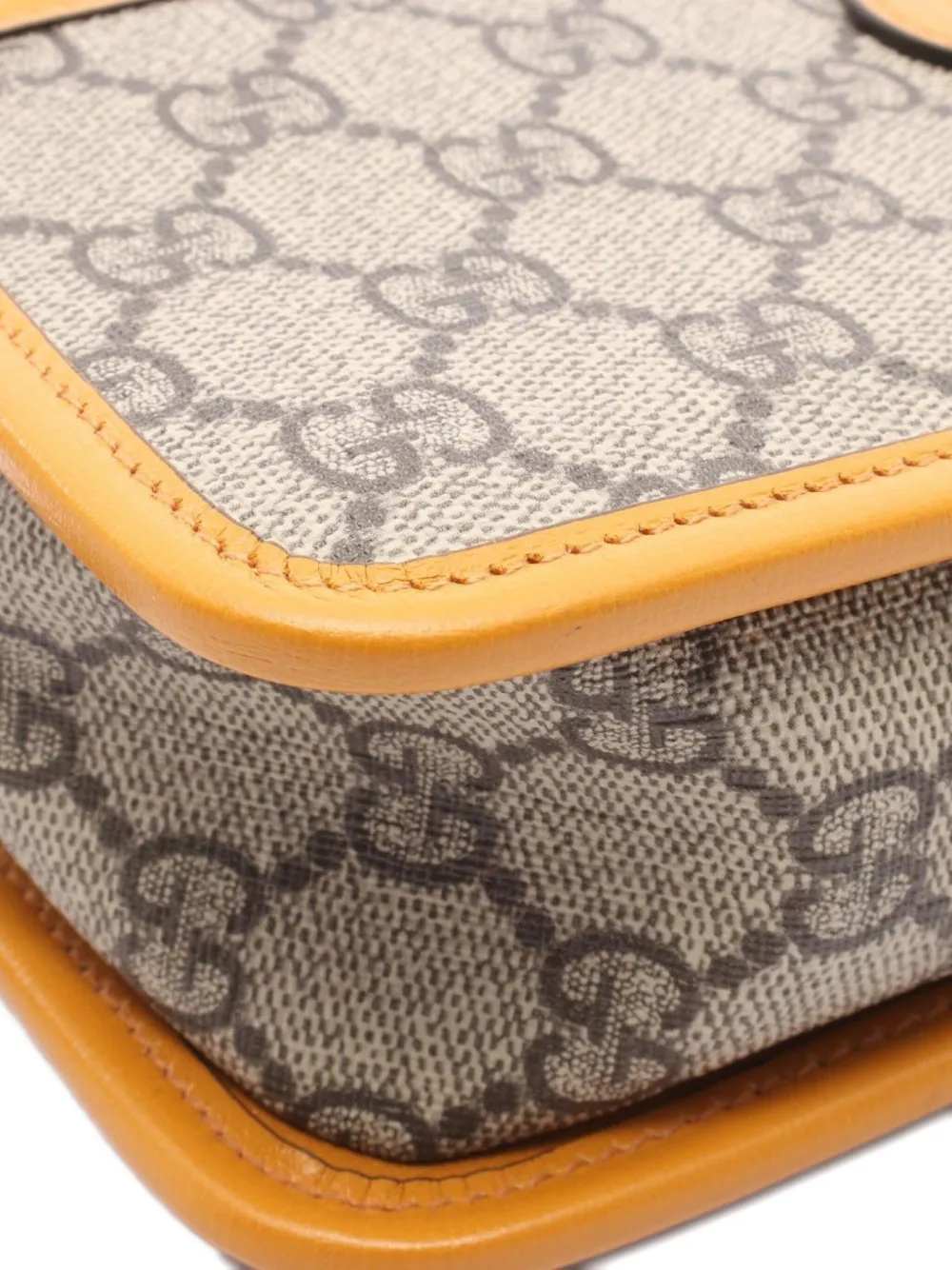 Pre-owned Gucci 2010s Gg Supreme Clutch Bag In Neutral