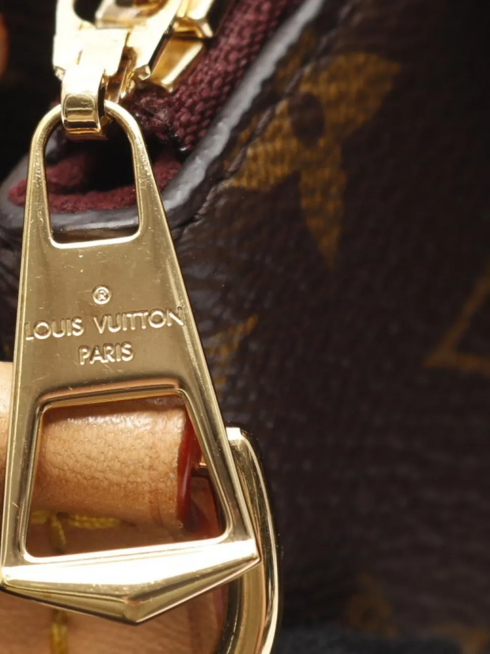 Pre-owned Louis Vuitton 2019 Soufflot Mm Tote Bag In Brown