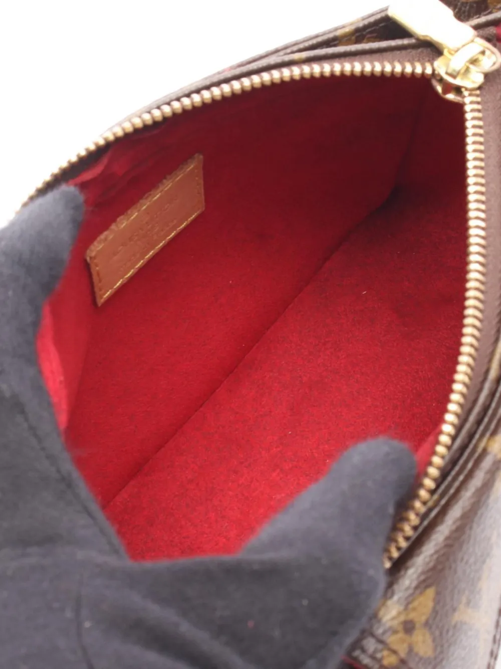 Pre-owned Louis Vuitton 2004 Viva Cité Pm Shoulder Bag In Brown