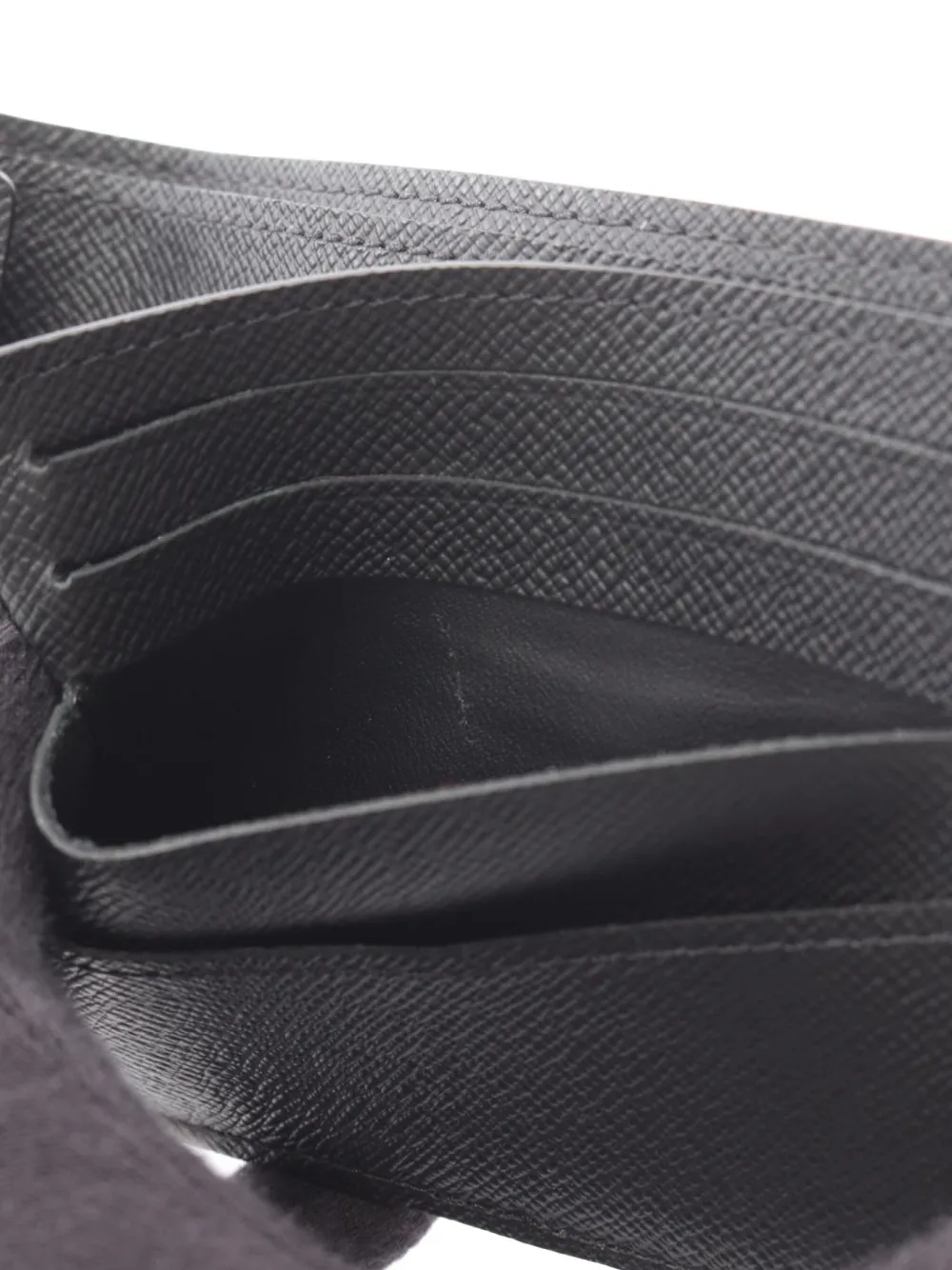 Pre-owned Louis Vuitton 2021 Eclipse Reverse Wallet In Black