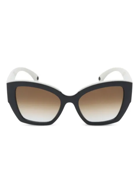 CHANEL Pre-Owned 2021 butterfly-frame sunglasses