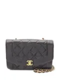 CHANEL Pre-Owned 1994-1996 Diana shoulder bag - Black