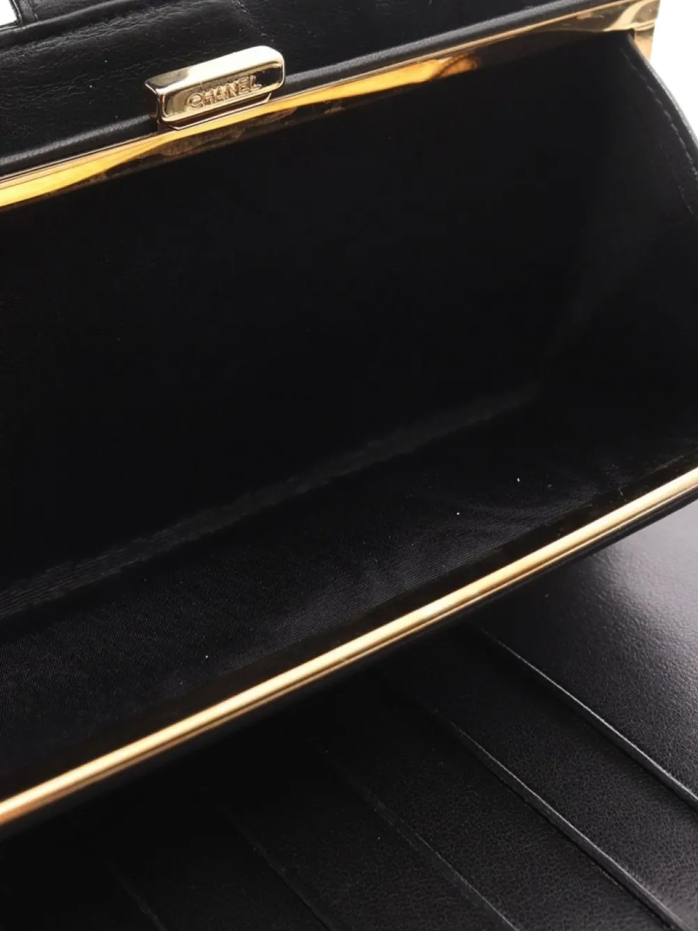 Pre-owned Chanel 1997-1999 Coco Mark Wallet In Black