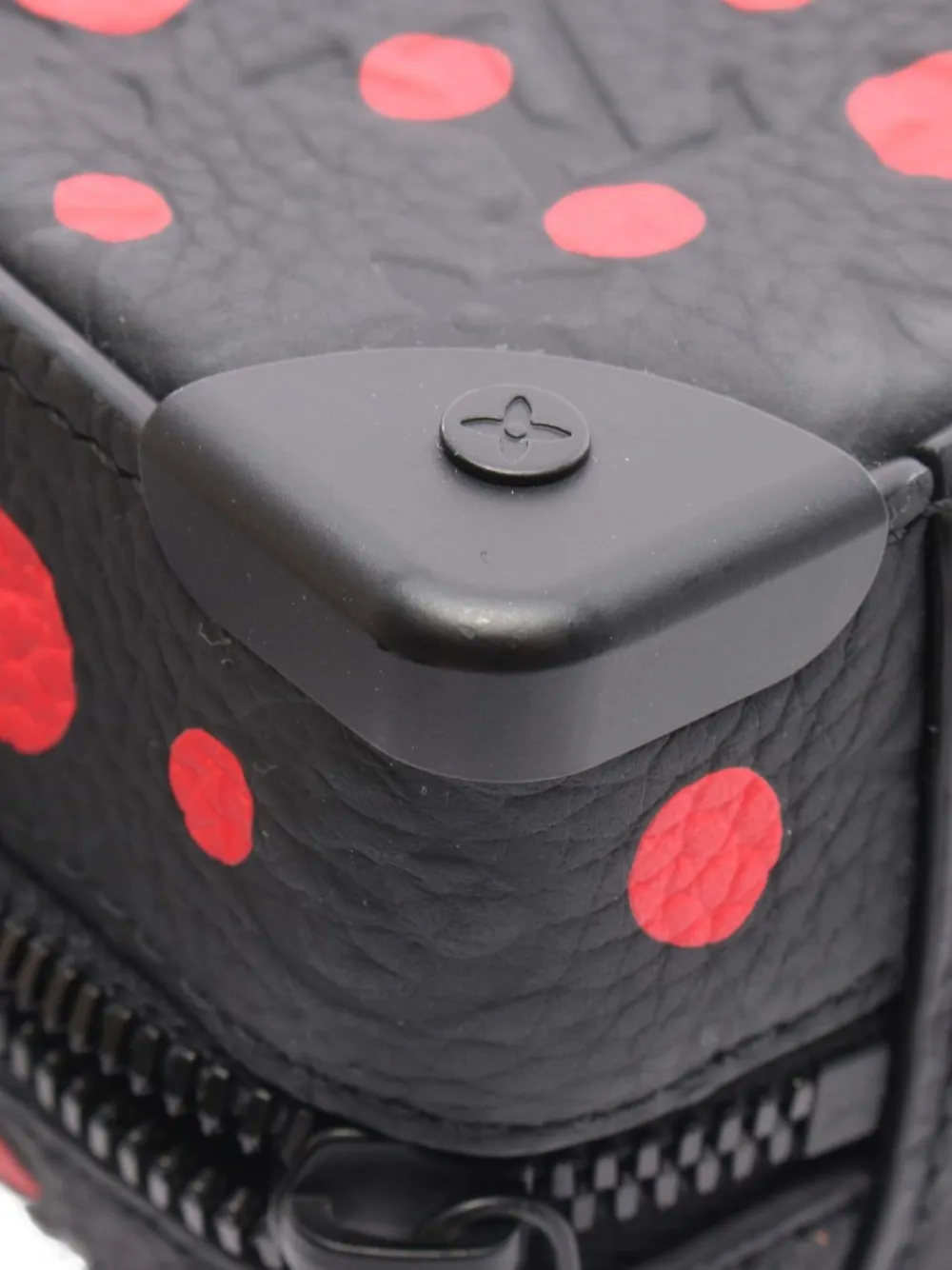 Pre-owned Louis Vuitton X Yk 2021 Infinity Dot Handbag In Black