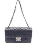 CHANEL Pre-Owned 2015-2016 matelassé shoulder bag - Blue