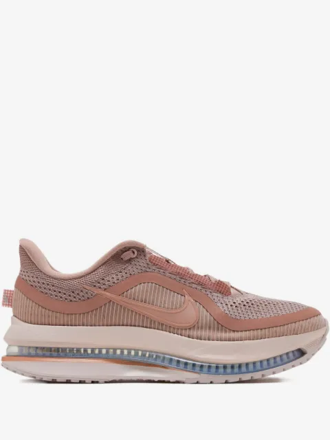 Nike Pegasus Premium low-top sneakers