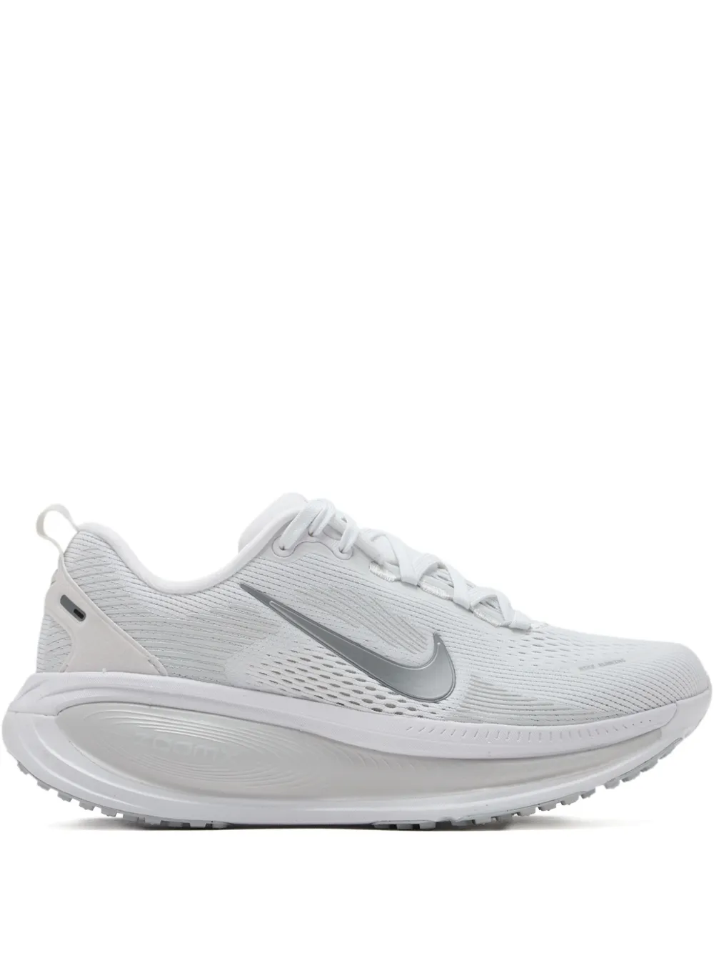 Nike Vomero low-top sneakers White