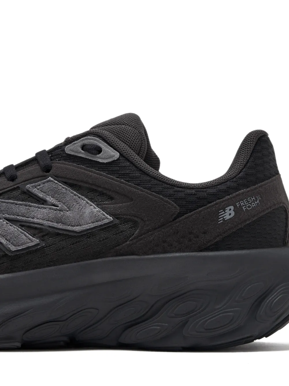 New Balance Fresh Foam sneakers met mesh vlakken Zwart
