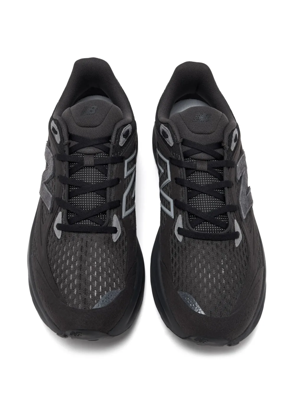 New Balance Fresh Foam sneakers met mesh vlakken Zwart