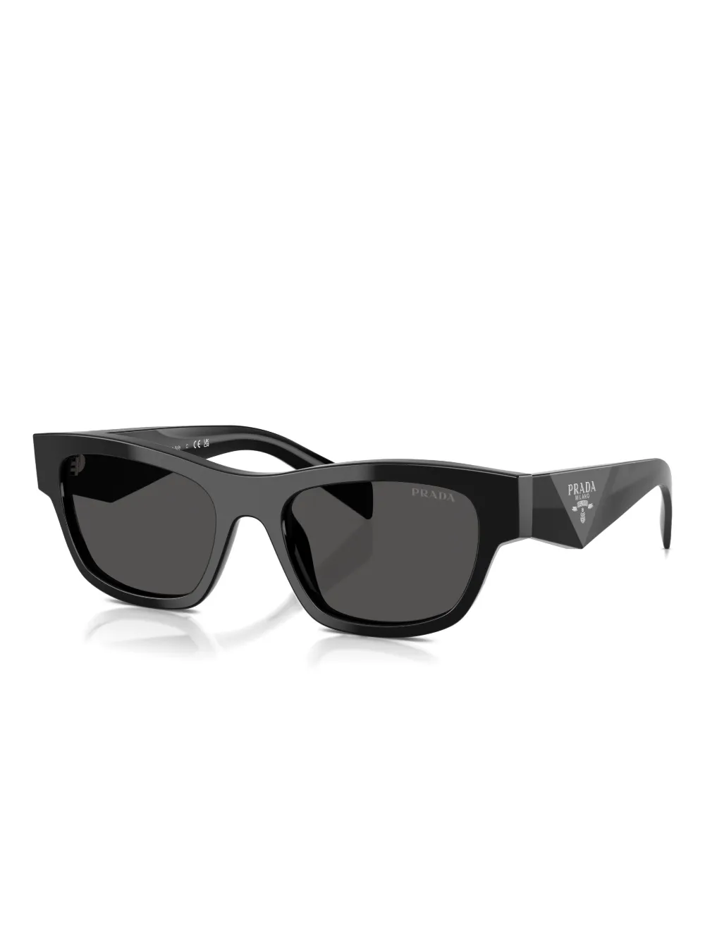 Prada Eyewear logo-plaque sunglasses Zwart