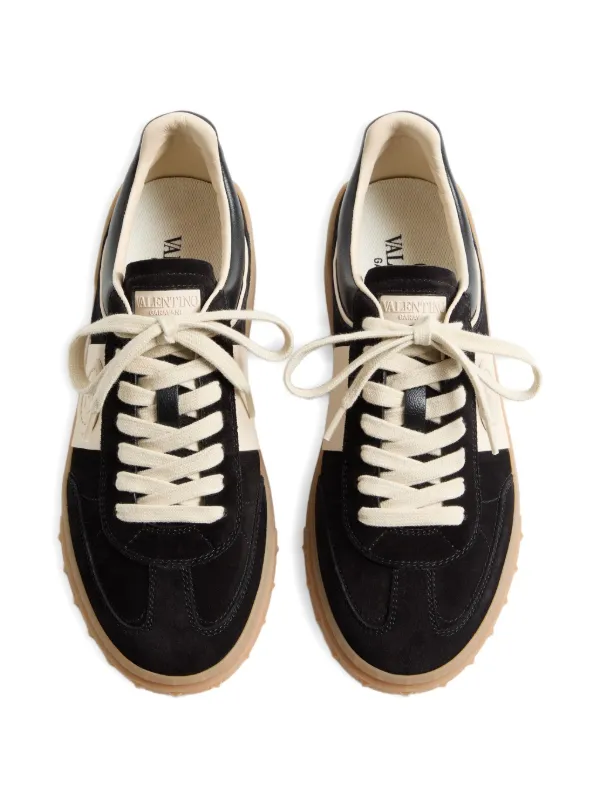 Valentino Garavani Upvillage Crosta Sneakers | Black | FARFETCH RO