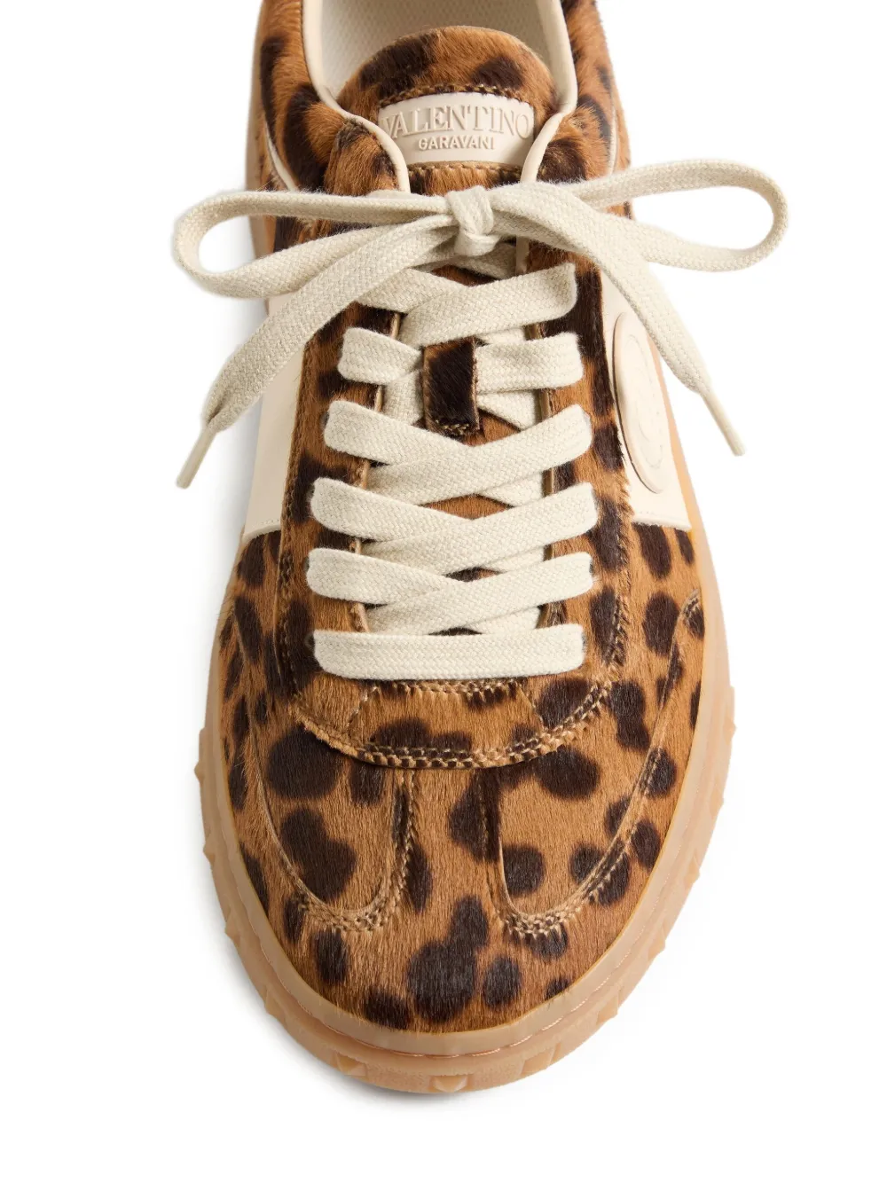 Valentino Garavani Upvillage sneakers van kalfsleer met animalierprint Bruin