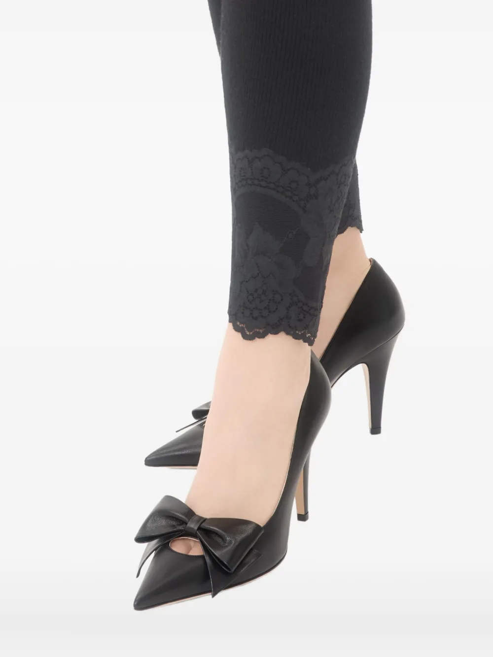 Valentino Garavani 100 mm Bowow kidskin pumps Zwart