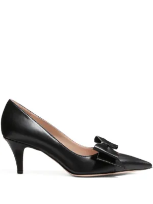 Prada アンティークレザー パンプス | ブラック | FARFETCH JP