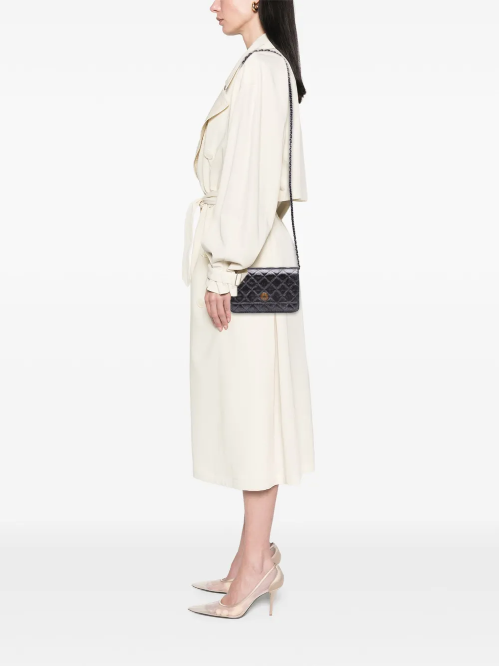 CHANEL Pre-Owned 2013-2014 Quilted Iridescent Lambskin Tartan Button Wallet On Chain crossbody bag | Pre-Owned | Image 2