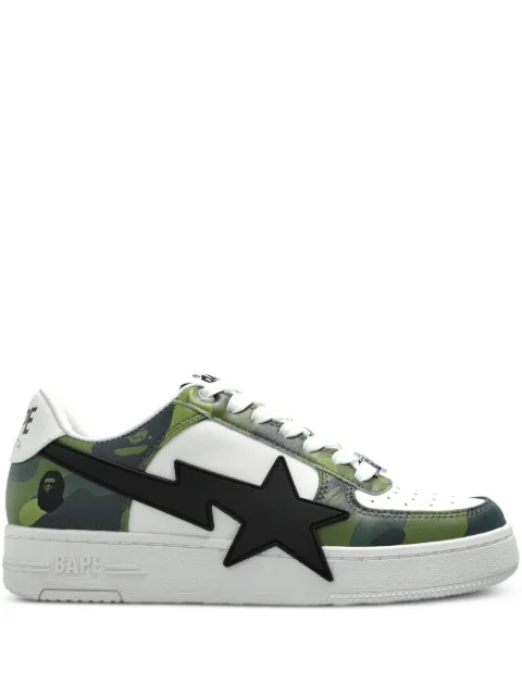 A BATHING APE® star-appliqué camouflage-pattern sneakers