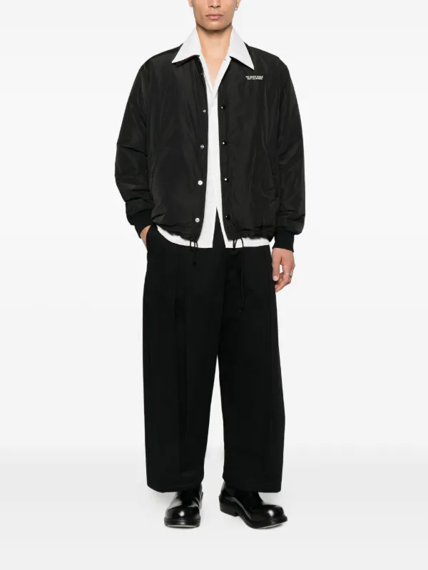 18AW UNDERCOVER シルクプリーツボンバージャケットスタジャン Undercover press-stud Fastening Jacket | Black | FARFETCH