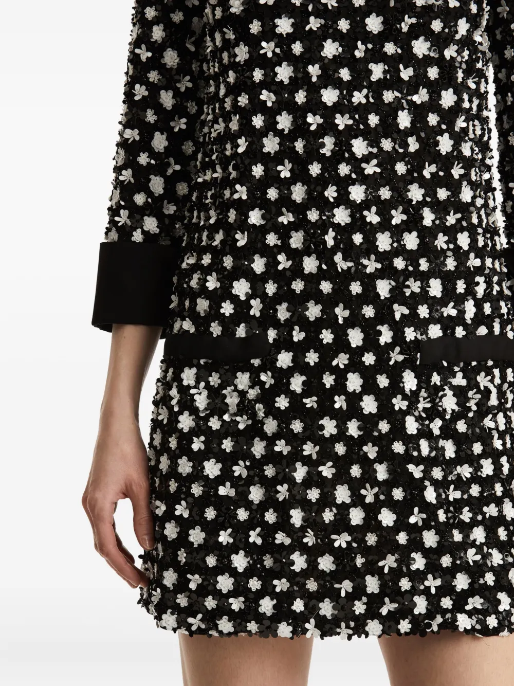 Oscar De La Renta Sequinned Floret Embroidered Dress In Black