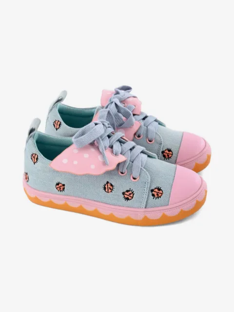 Stella McCartney Kids tenis con alas de catarina