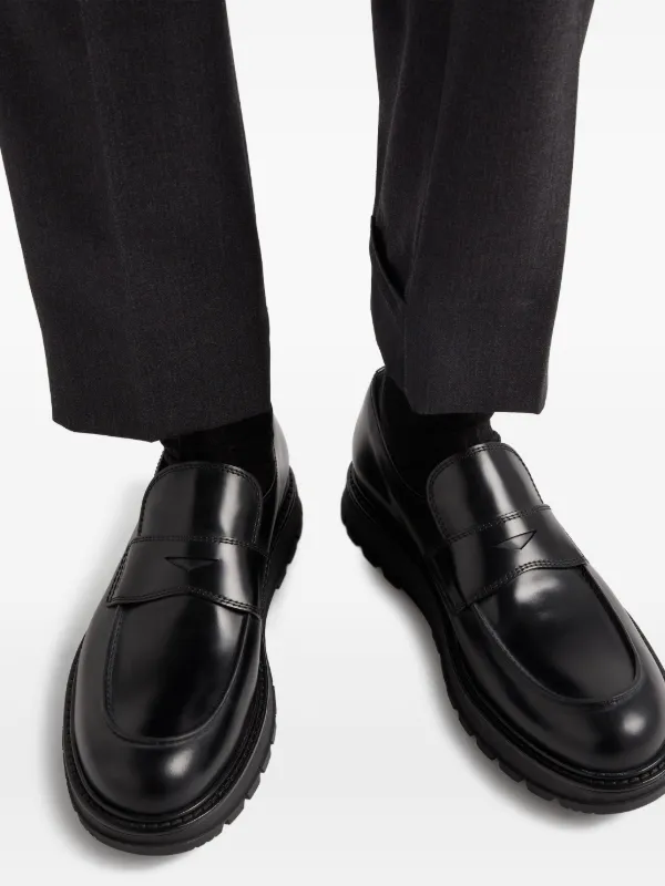 PRADA ローファー 黒 37.5 憧れの【プラダ】のローファーは、毎日履き