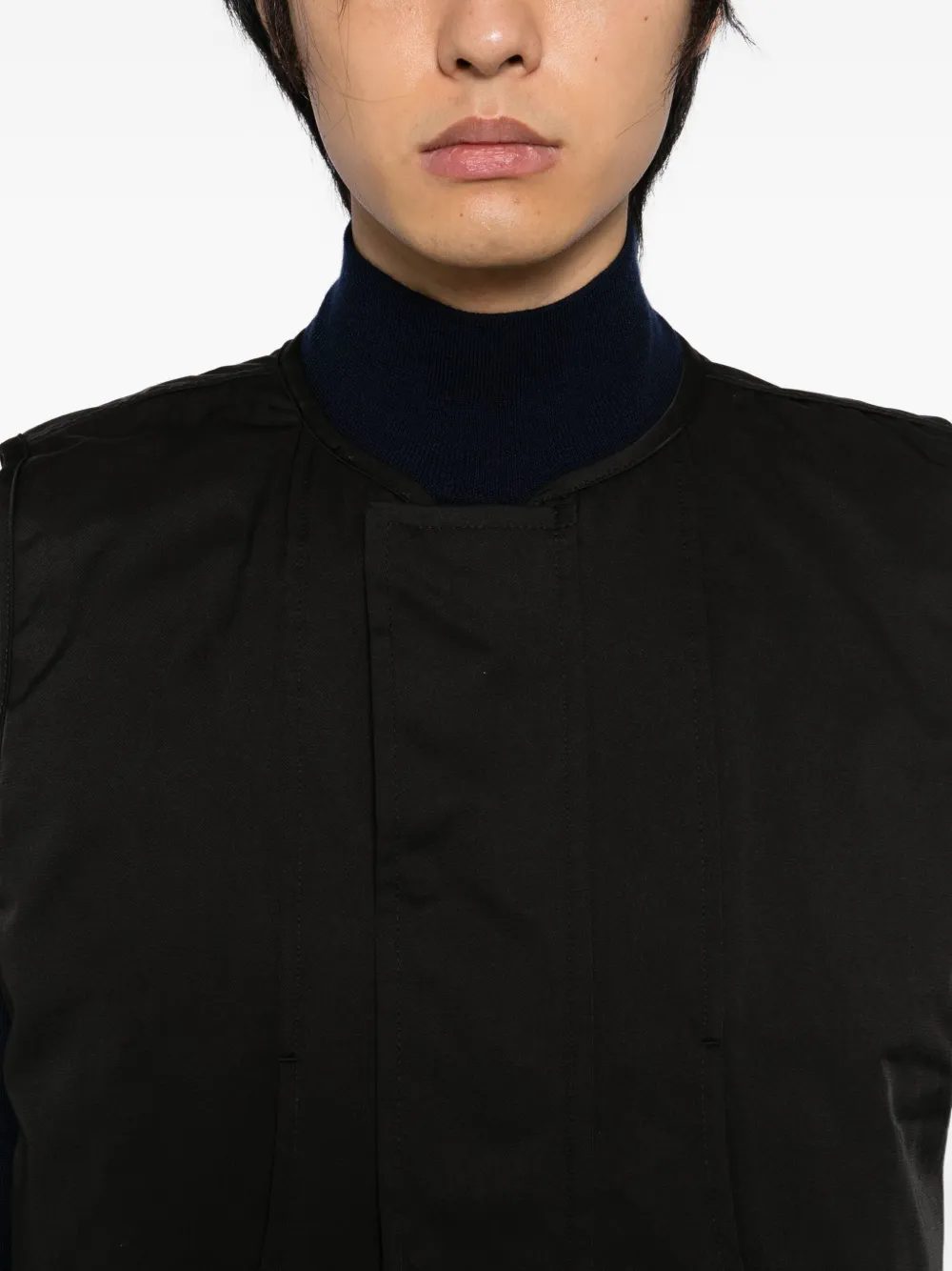 Aboutblank Wendbare Weste In Black