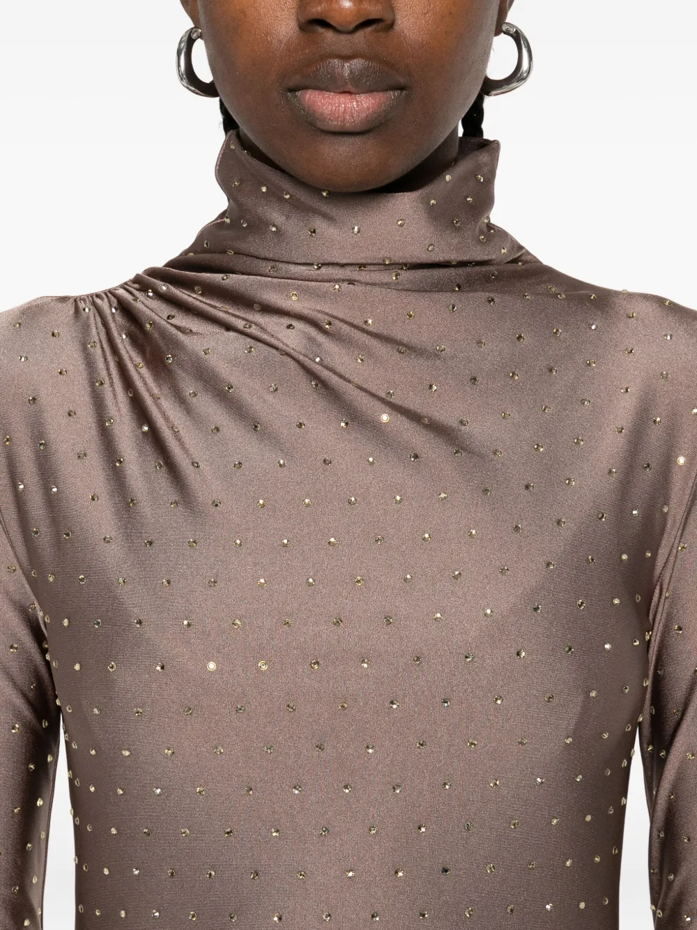 THE ANDAMANE Jurk verfraaid met stras en hoge hals Beige