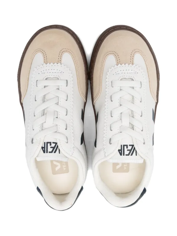 VEJA Kids Vロゴ スニーカー | ホワイト | FARFETCH JP
