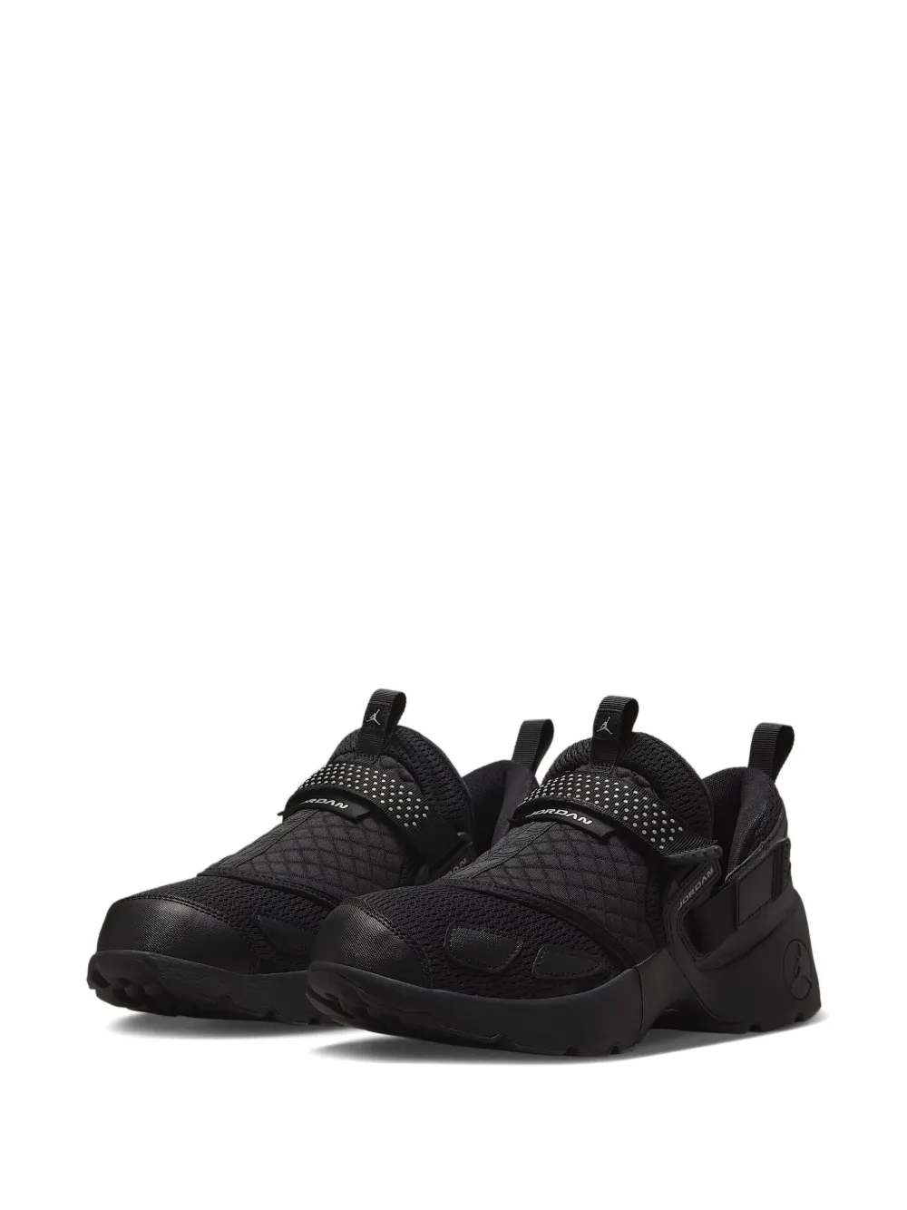 Jordan Trunner LX "Black/Grey" sneakers | Low-Tops | Image 2