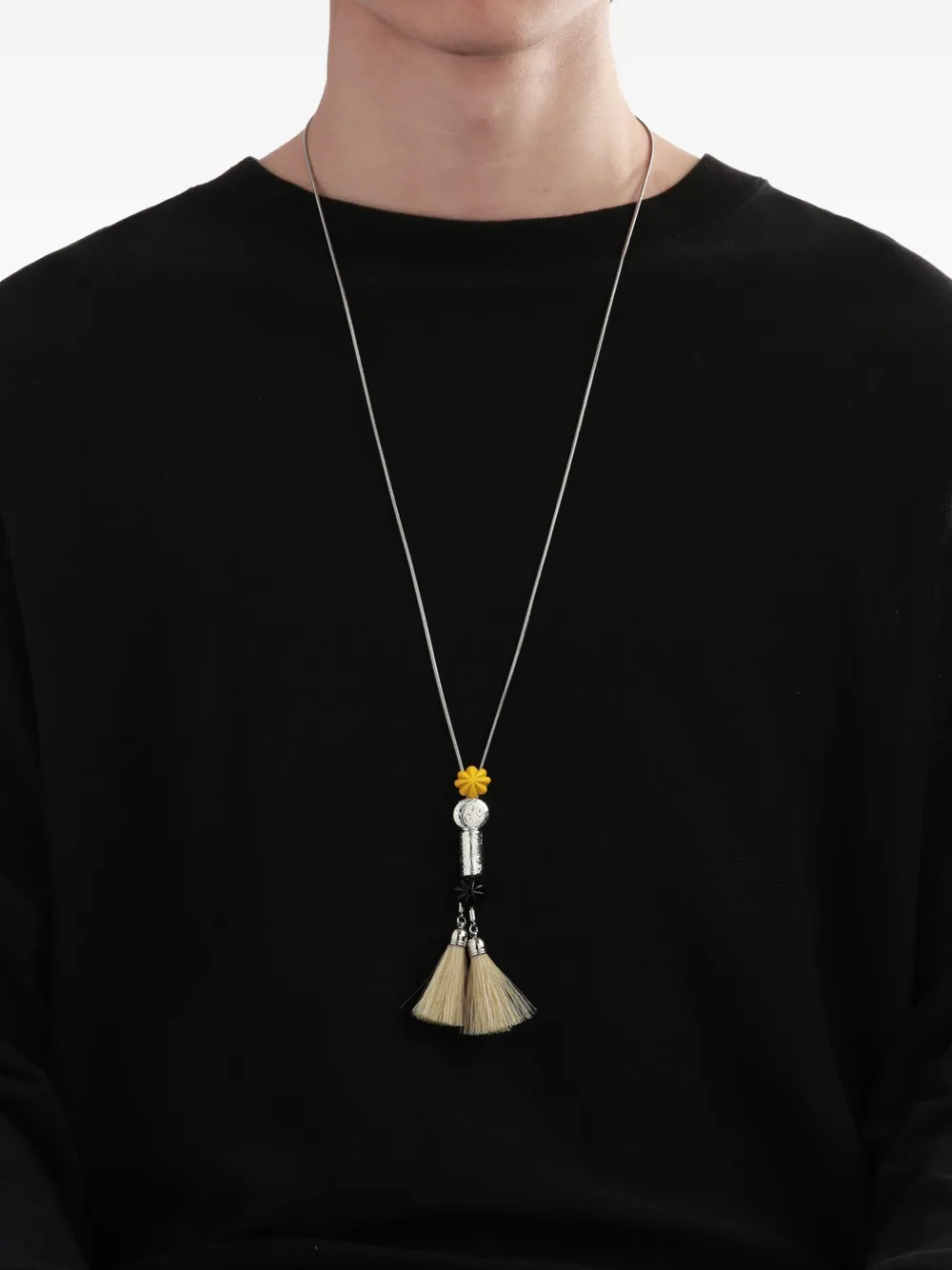 Toga tassel-embellished flower-bead necklace | Image 2