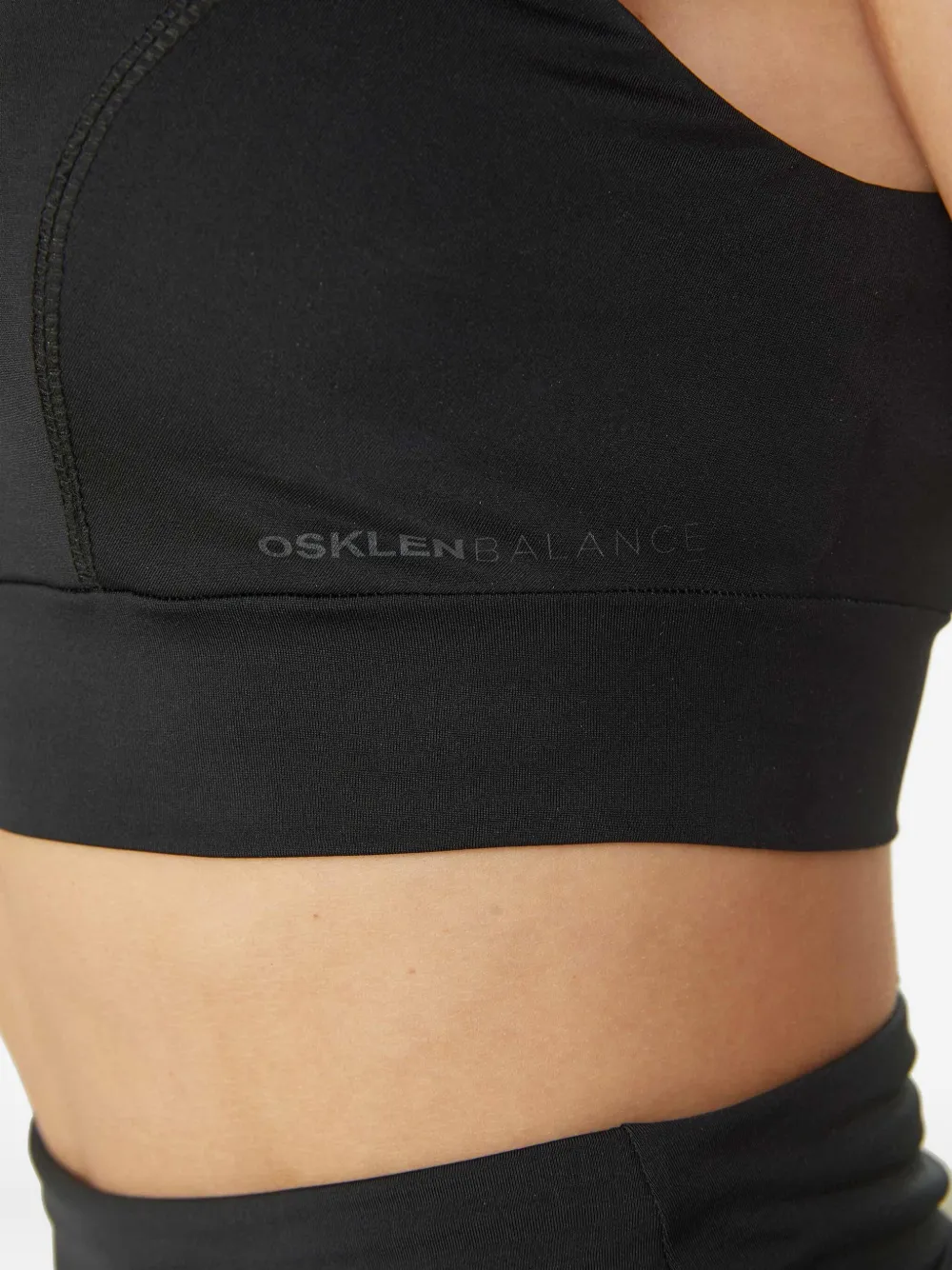 Osklen Mock-neck Sports Bra In Black
