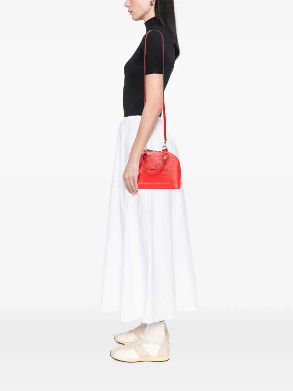 Louis Vuitton Pre-Owned 2016 Epi Alma BB satchel | Pre-Owned | Image 2
