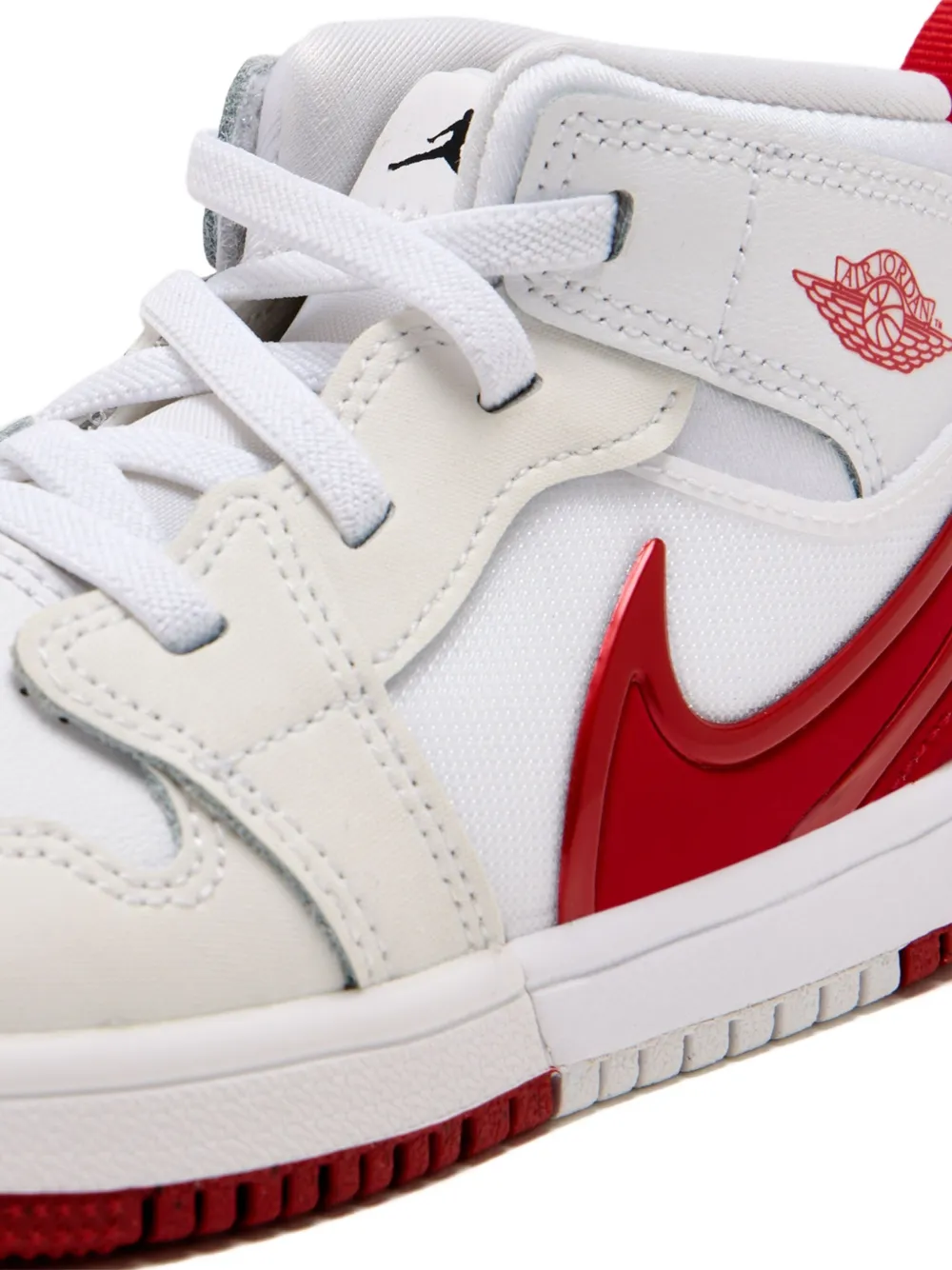 Nike Kids Jordan 1 sneakers White