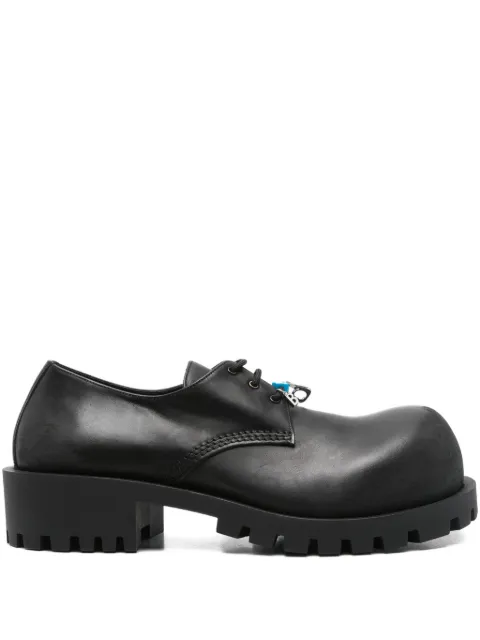 Balenciaga حذاء أوكسفورد برباط ونعل سميك