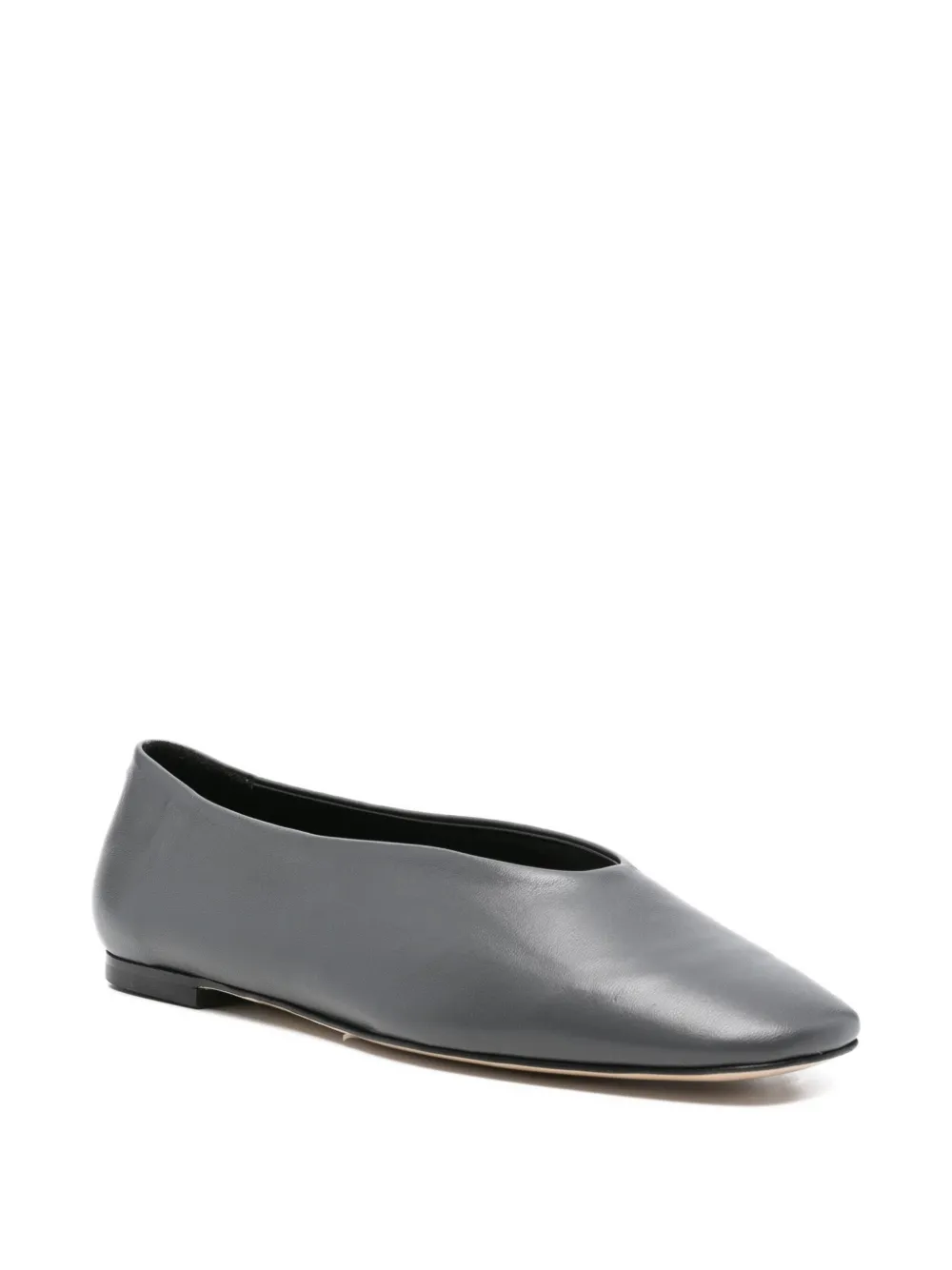 Aeyde pointed-toe leather flats - Grijs
