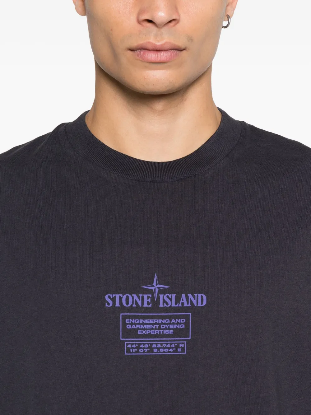 Stone Island 2100037 Combed cotton logo-plaque T-shirt Blauw