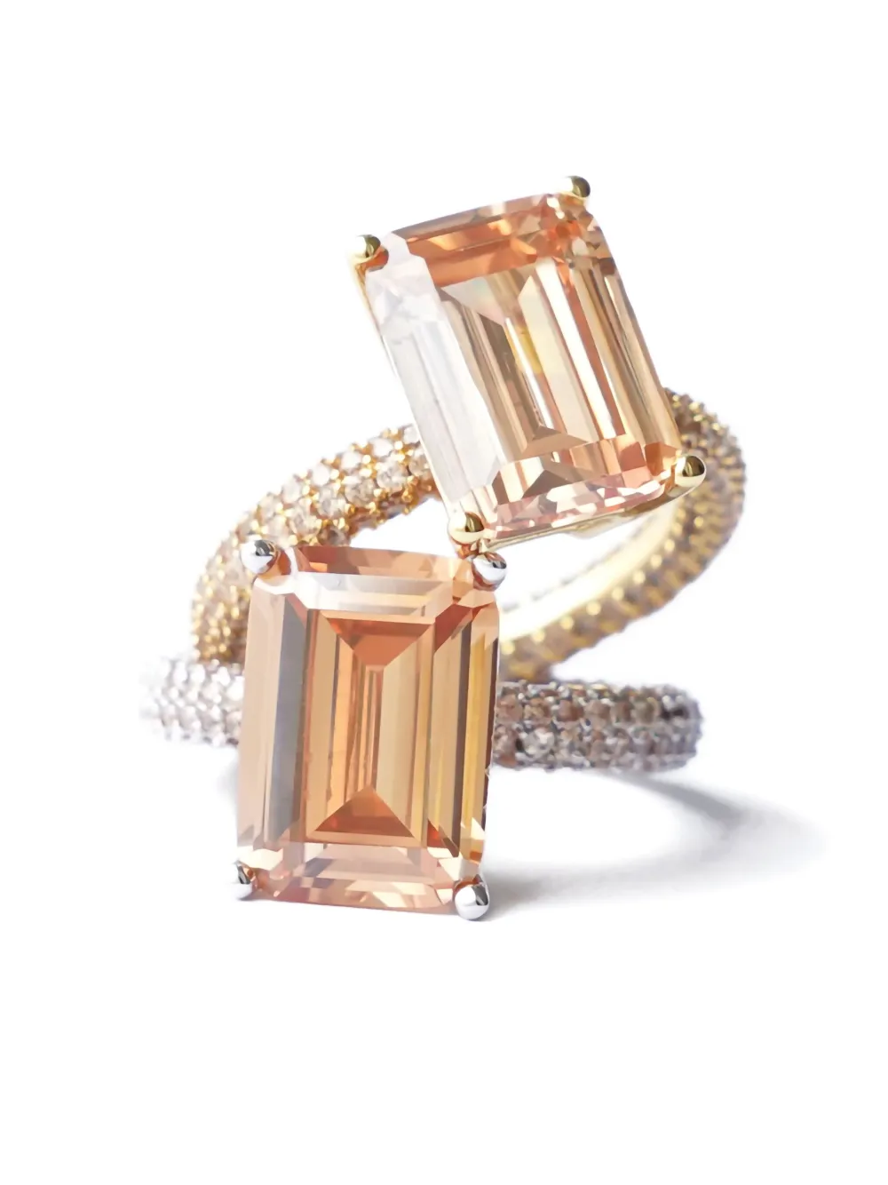 Izabel Display emerald-cut pavé-setting ring | Image 2