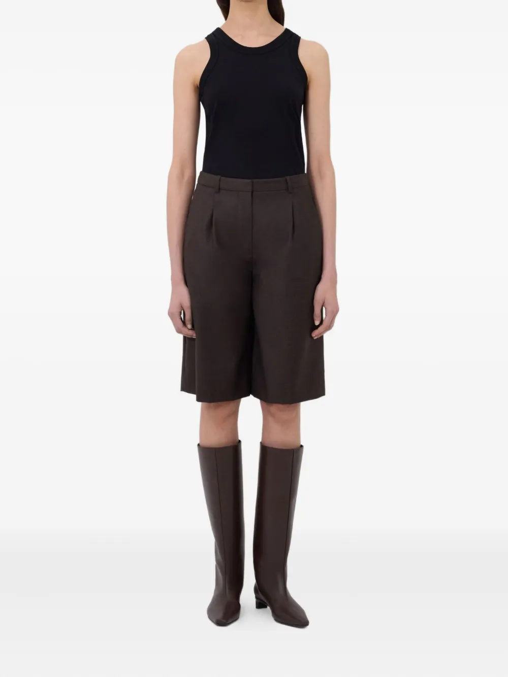 Loulou De Saison Adler Pleat-detail Side-pocket Shorts In Brown