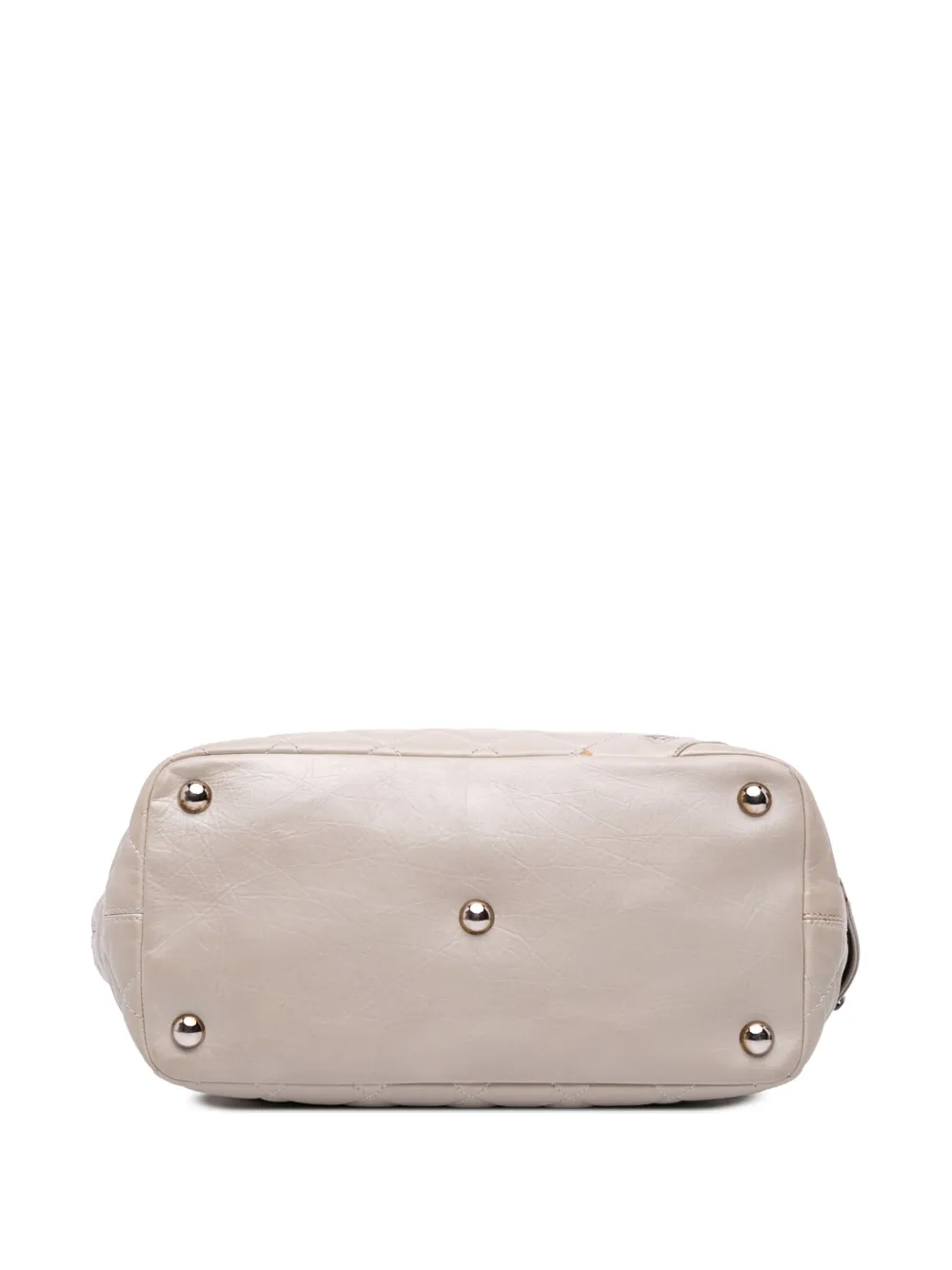 Pre-owned Chanel 2006-2008 Large Quilted Aged Calfskin Cotton Club Tote Bag In White