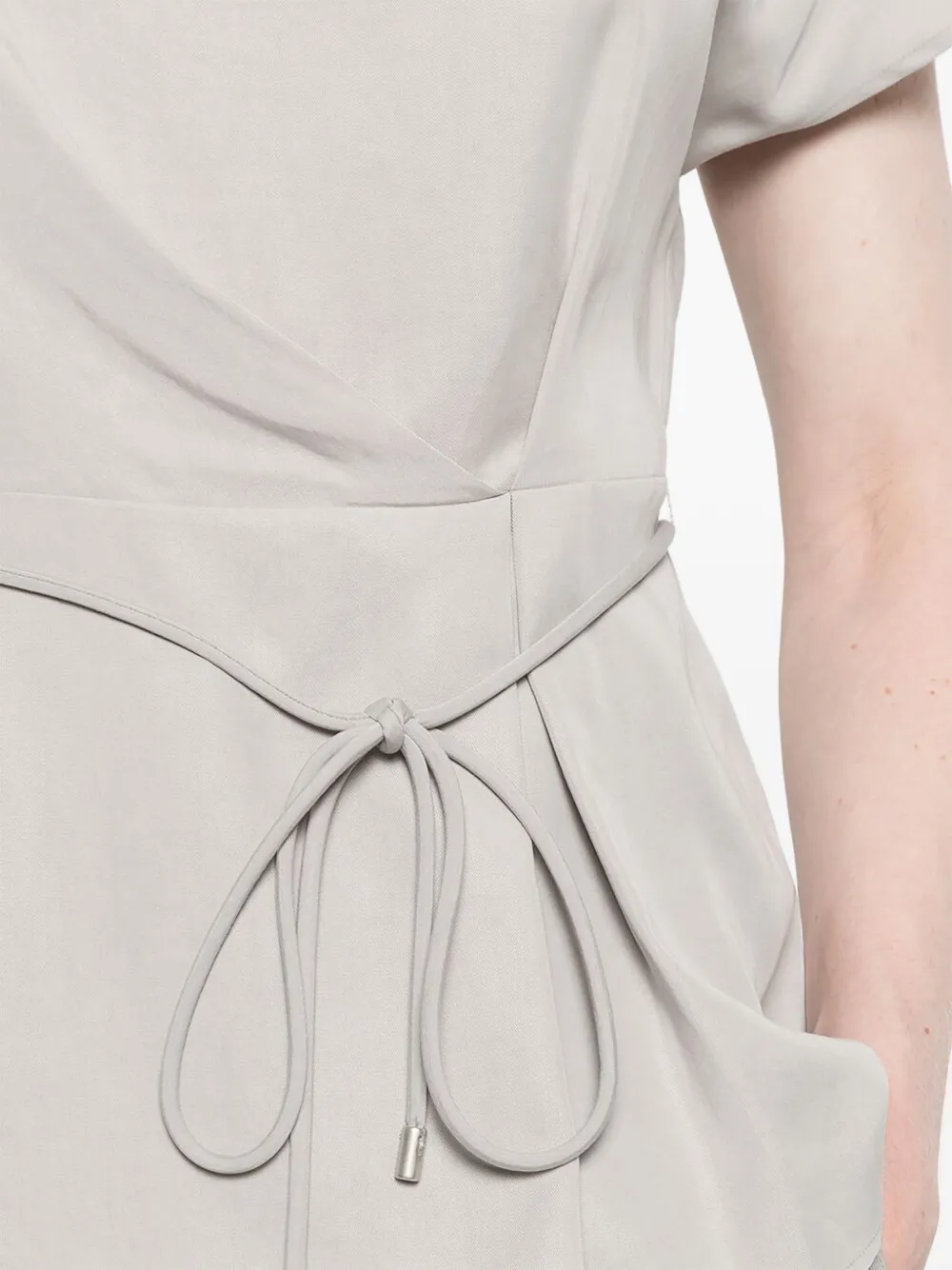 Peserico Asymmetrische top met kraterhals Grijs