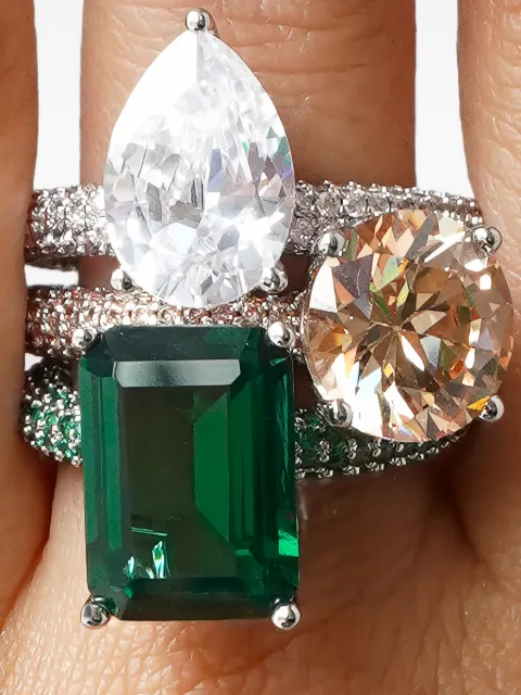 Izabel Display Mega Drop pavé ring
