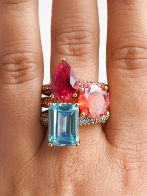 Izabel Display Mega Drop ring