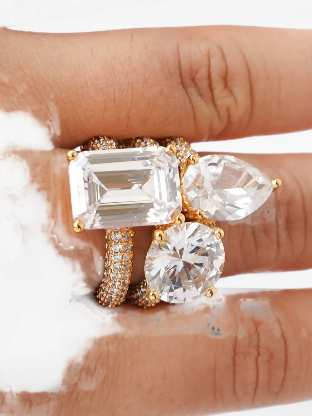 Izabel Display Anello Mega Drop con pavé - Oro