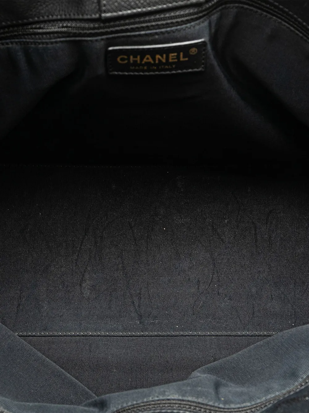Pre-owned Chanel 2010-2011 Medium Calfskin Executive Cerf Tote Satchel