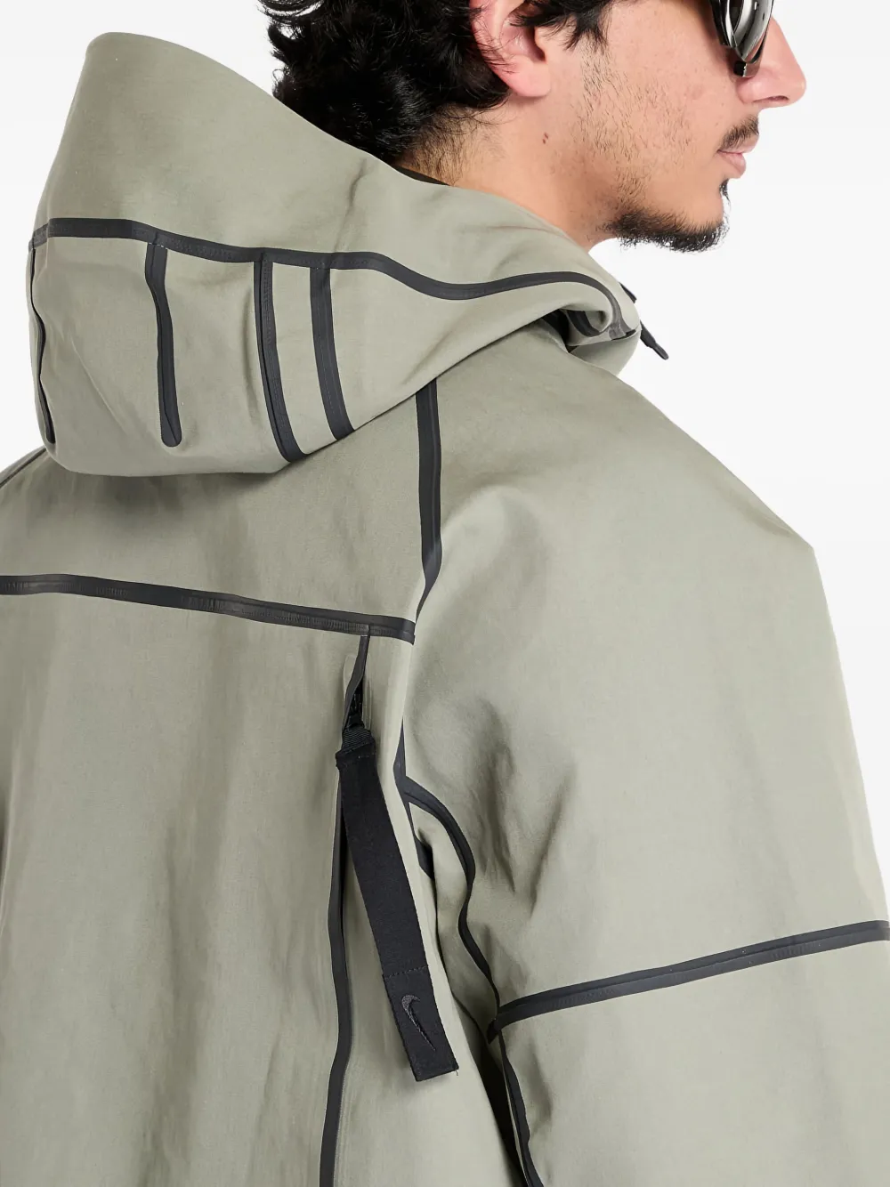 Nike hooded panelled jacket Beige