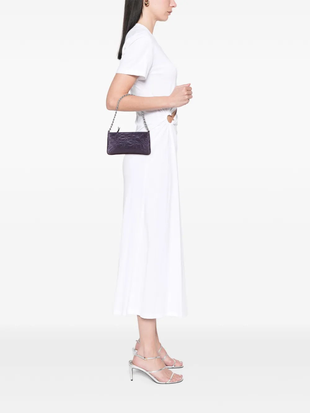 CHANEL Pre-Owned 2003-2004 Embossed Lambskin Camellia Chain Pochette handbag | Pre-Owned | Image 2