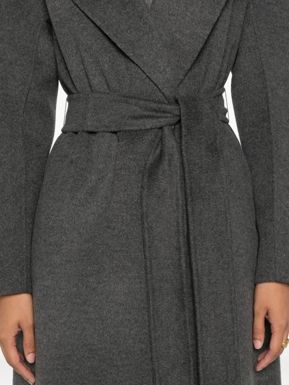 Max Mara Jas met ceintuur en gekerfde revers Grijs