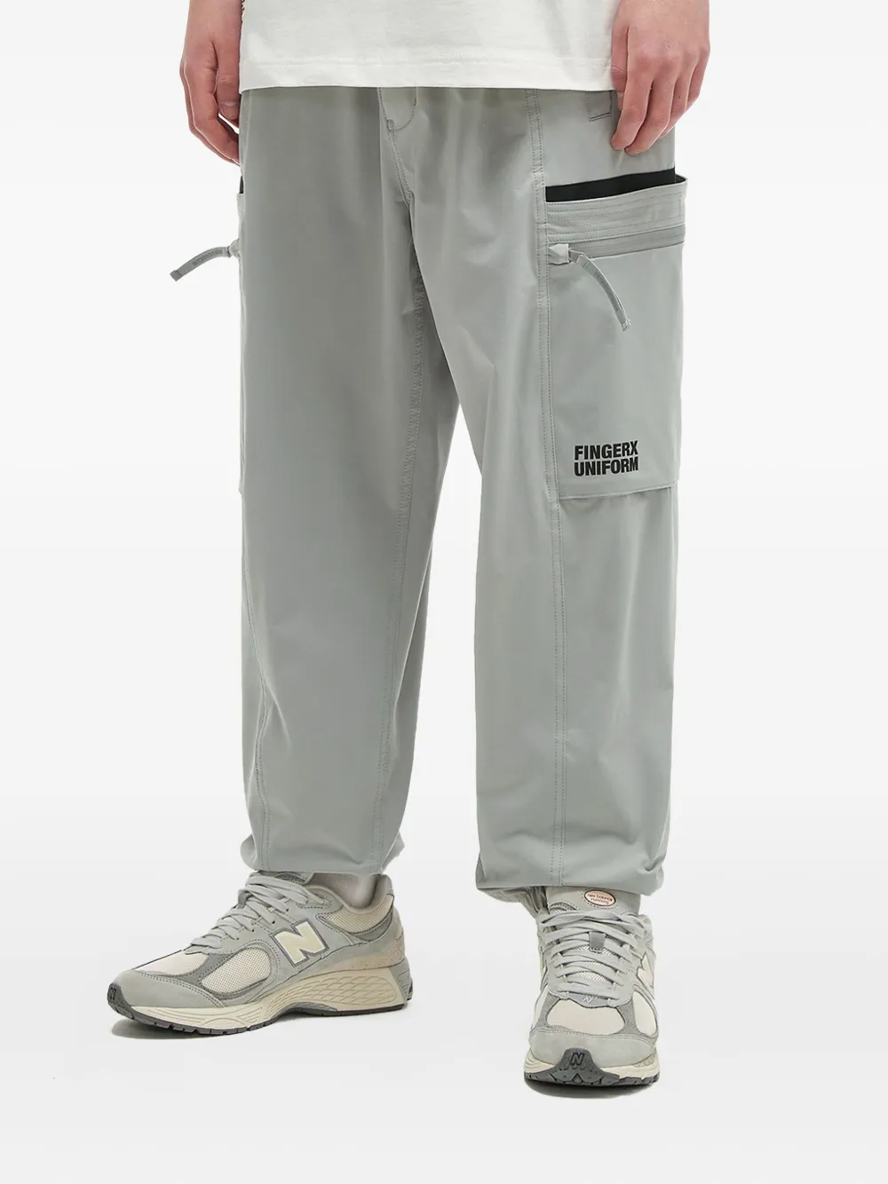 Fingercroxx Cargo-pocket Trousers In Gray
