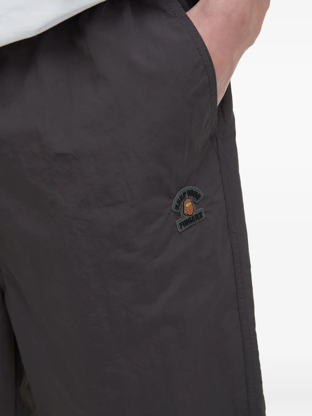 Fingercroxx Drawstring Logo-patch Shorts In Gray